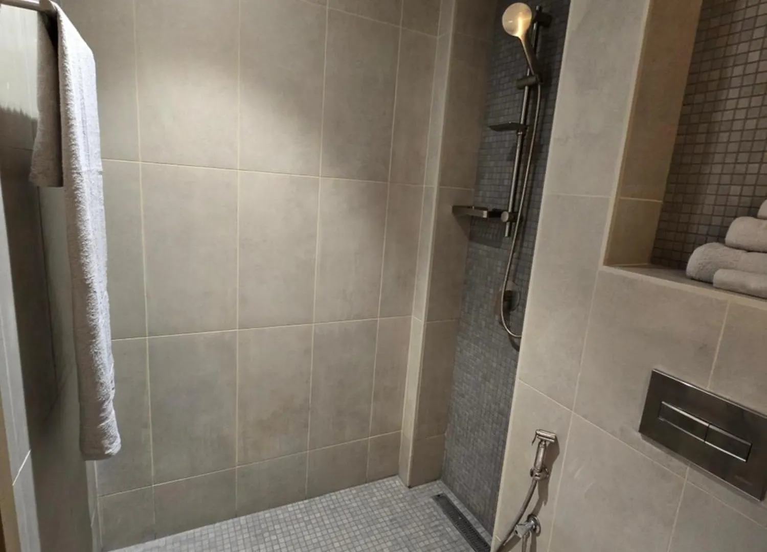 Oshare Modern Living Apartment Dubai United Arab Emirates