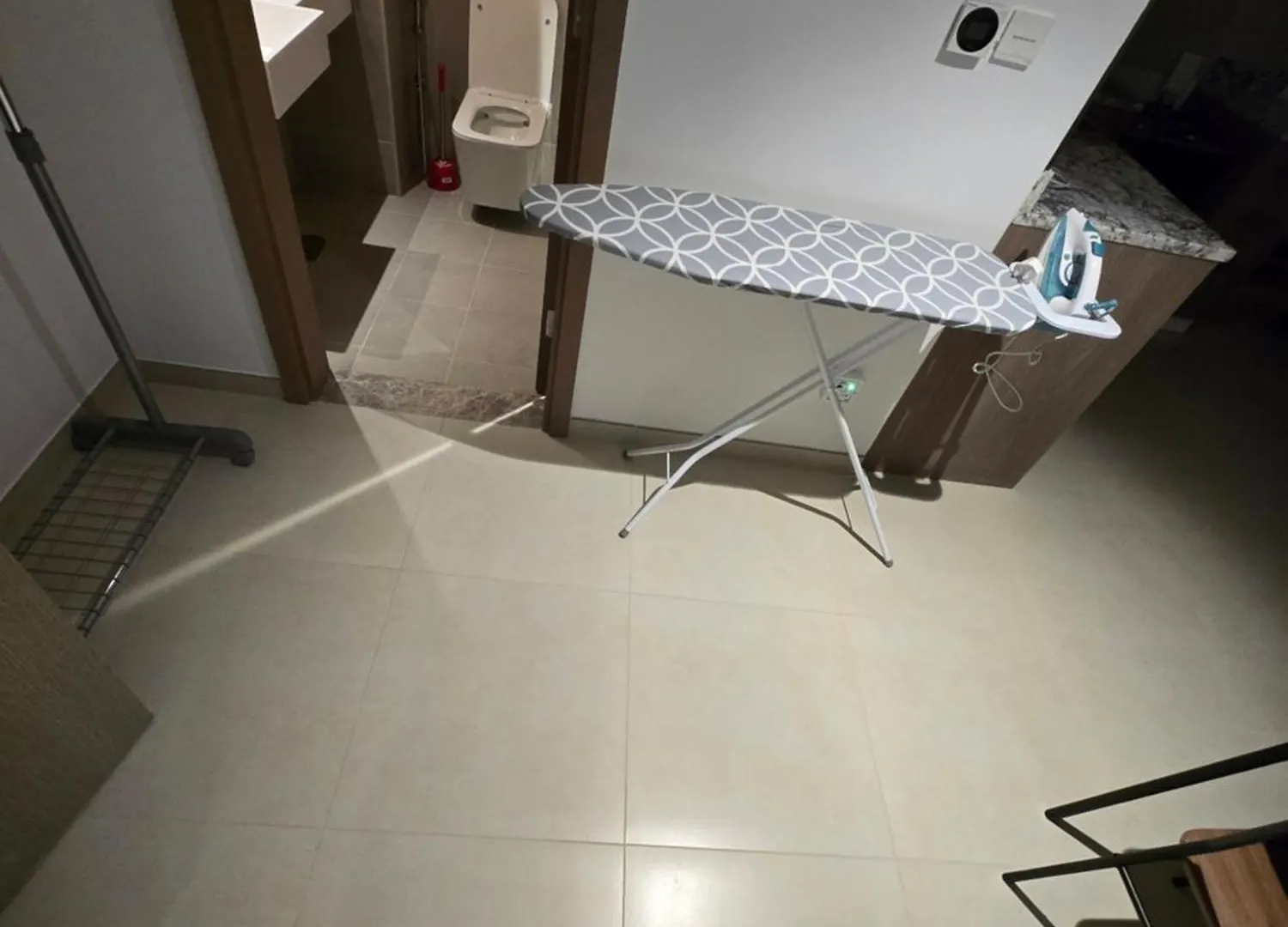Oshare Modern Living Apartment Dubai