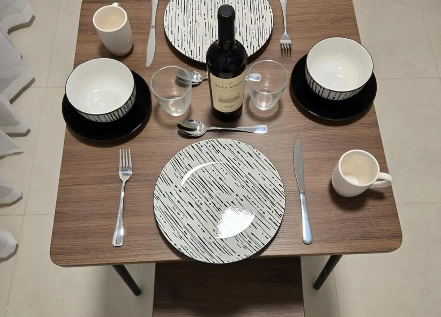 Oshare Modern Living Apartment Dubai