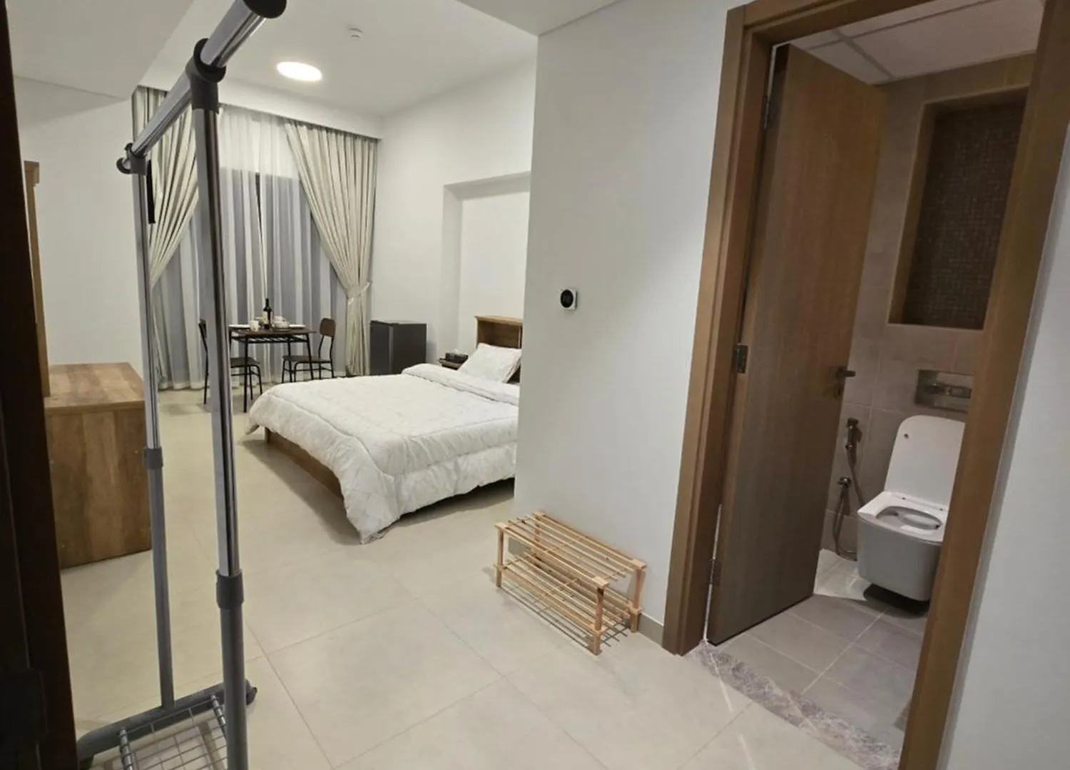 Oshare Modern Living Apartment Dubai